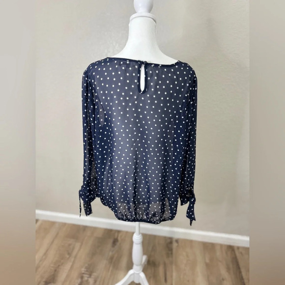 NWOT CHARMING CHARLIE Polka dot dressy blouse - Picture 7 of 11